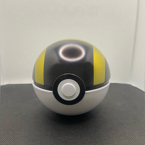 Pokemon Other - 🍀 3/$15 Big Metal Pokemon Ultraball Capsule